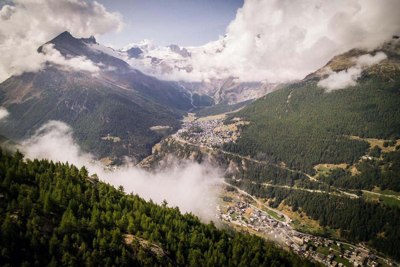 Helles, Chalet-Stil Apartment Mit Allalinblick Saas Fee Εξωτερικό φωτογραφία